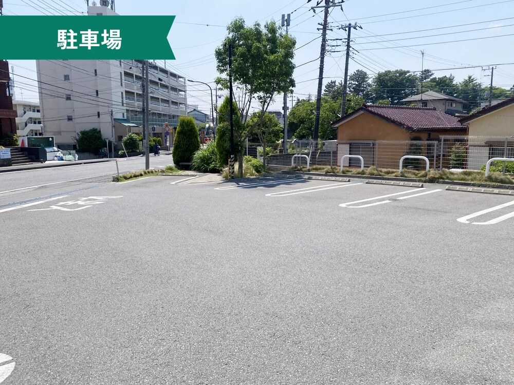 明市民センター 駐車場